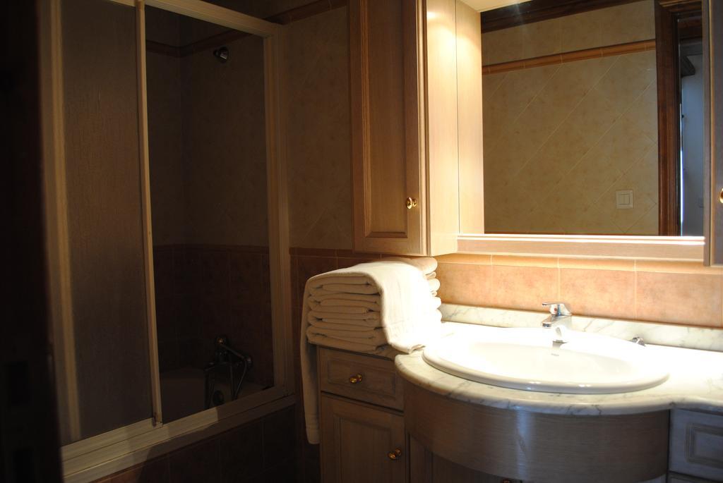 Abuelo Duplex Apartment โมรา เด รูเบียรอส ภายนอก รูปภาพ