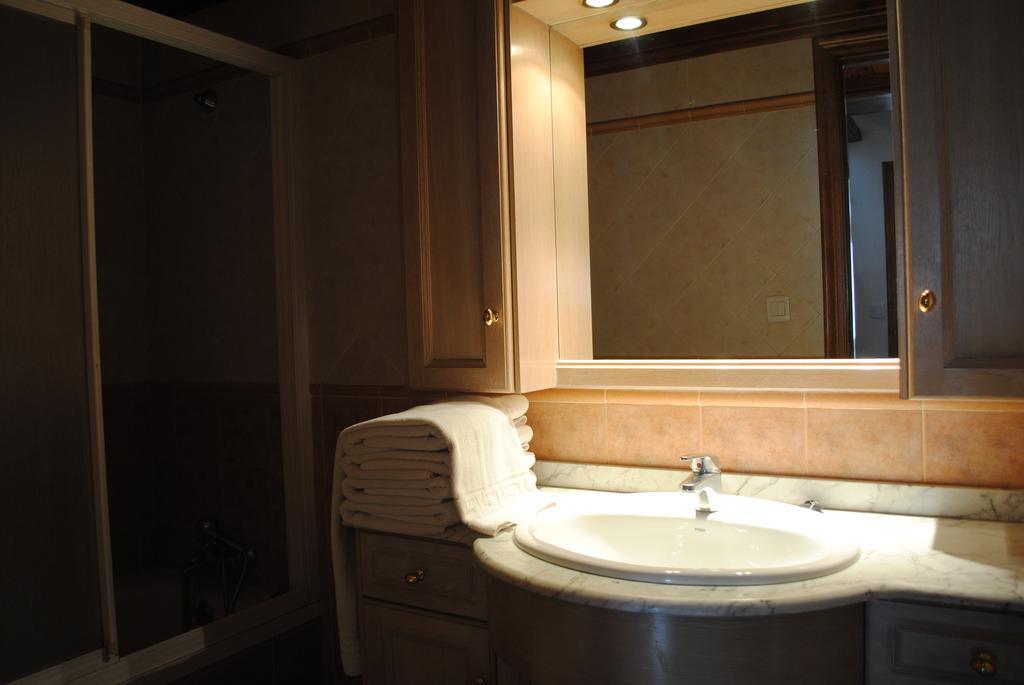 Abuelo Duplex Apartment โมรา เด รูเบียรอส ภายนอก รูปภาพ